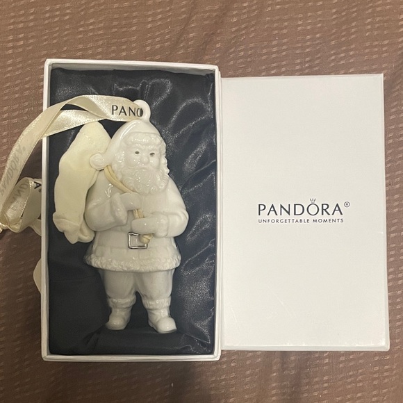Pandora 2013 ornament - Picture 1 of 3